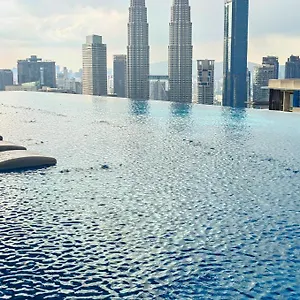Eaton Residences Klcc By Luna Apartment